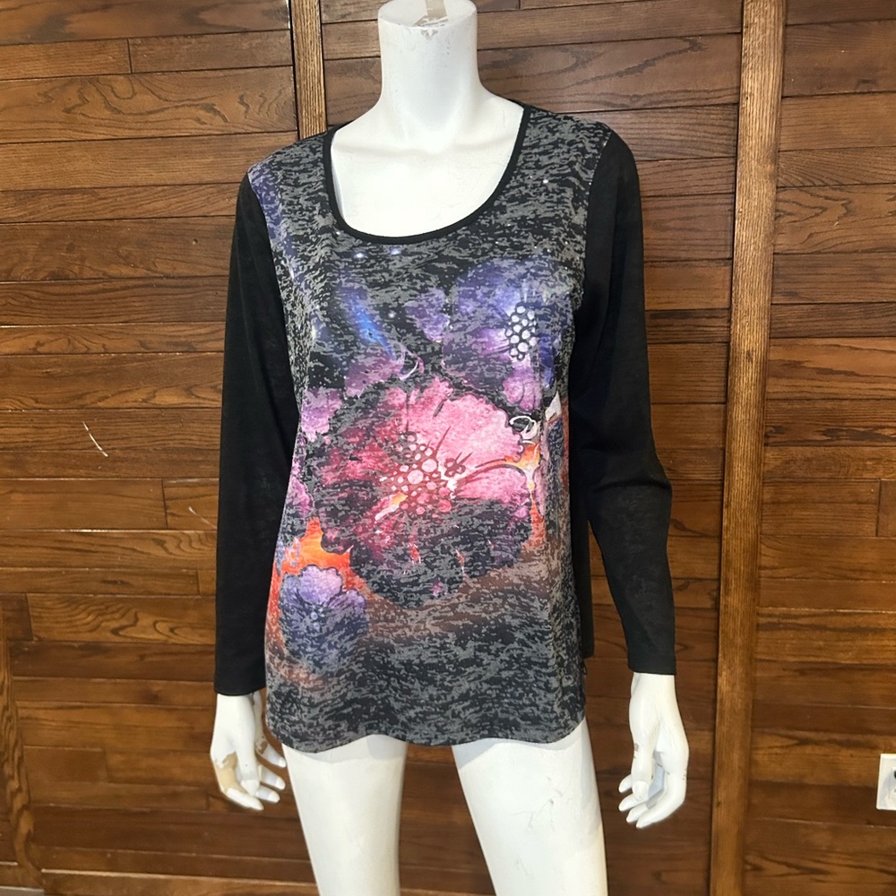Alison Sheri. Size XL. Floral Print Long Sleeve Top